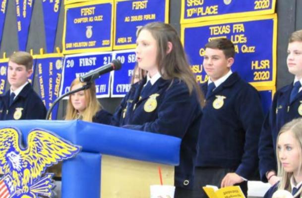 Madisonville FFA President Taylor Barrett speaks at the organization’s end of the year banquet Thursday. PHOTO BY CAMPBELL ATKINS